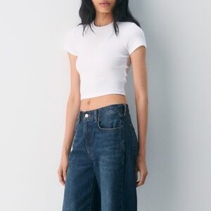 Aritzia Homestretch Rib Tune Waist Tank